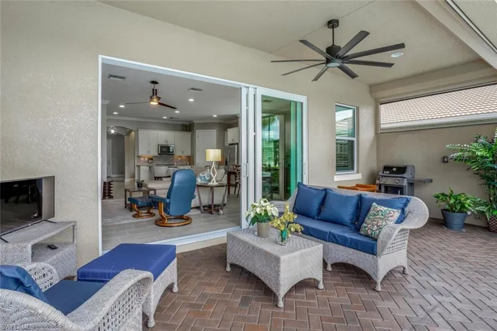 10643  Carena  CIR, Fort Myers, FL 33913