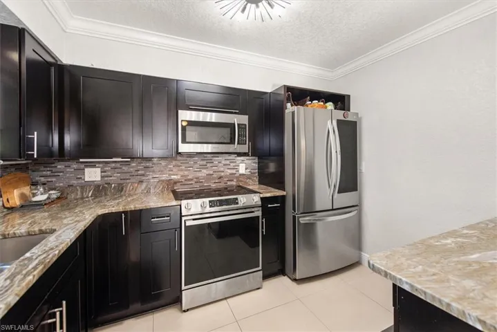 3945 Edgewood Ave, Fort Myers, Florida 33916