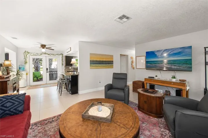 3945 Edgewood Ave, Fort Myers, Florida 33916