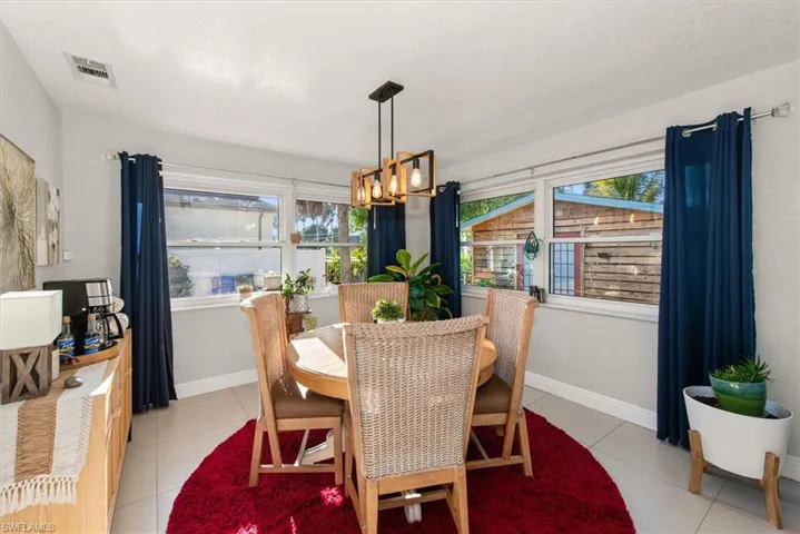 3945 Edgewood Ave, Fort Myers, Florida 33916