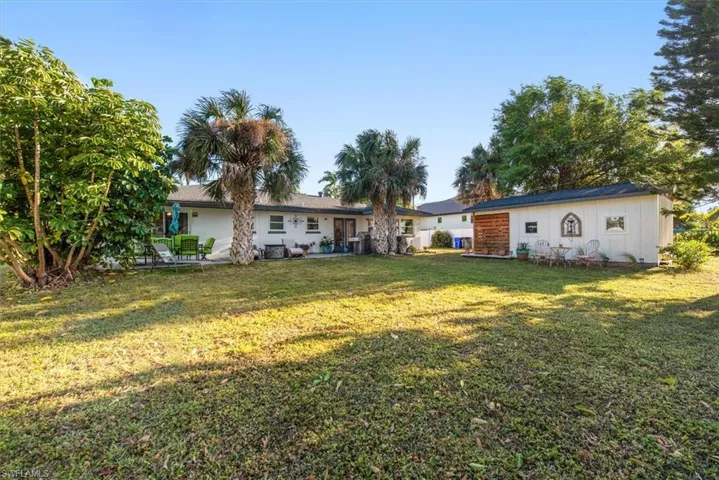 3945 Edgewood Ave, Fort Myers, Florida 33916