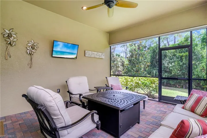 Relax and enjoy while enjoying your morning coffee or taking in the western facing sunset skies.