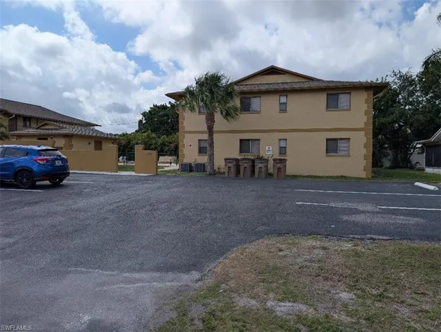 1318 Se 40th Ter 4, Cape Coral, Florida 33904