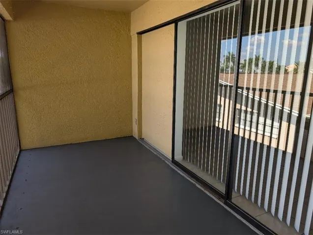 1318 Se 40th Ter 4, Cape Coral, Florida 33904