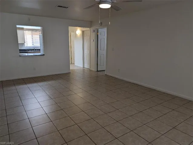 1318 Se 40th Ter 4, Cape Coral, Florida 33904