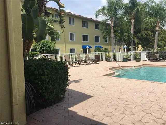 8271 Key Royal Cir 931, Naples, Florida 34119