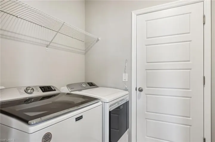 Laundry room with independent washer and dryer