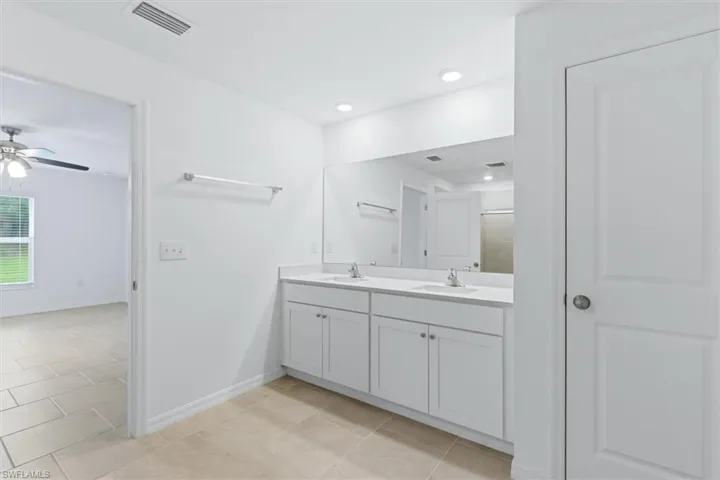 13963 Buckingham Oak Dr, Fort Myers, Florida 33905