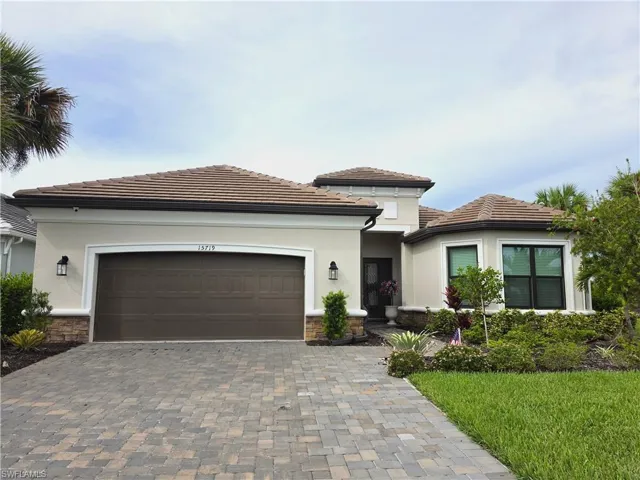 15719 Cortina St, Naples, Florida 34114