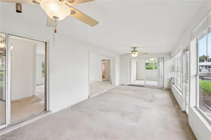 1037 Ione Dr, Fort Myers, Florida 33919