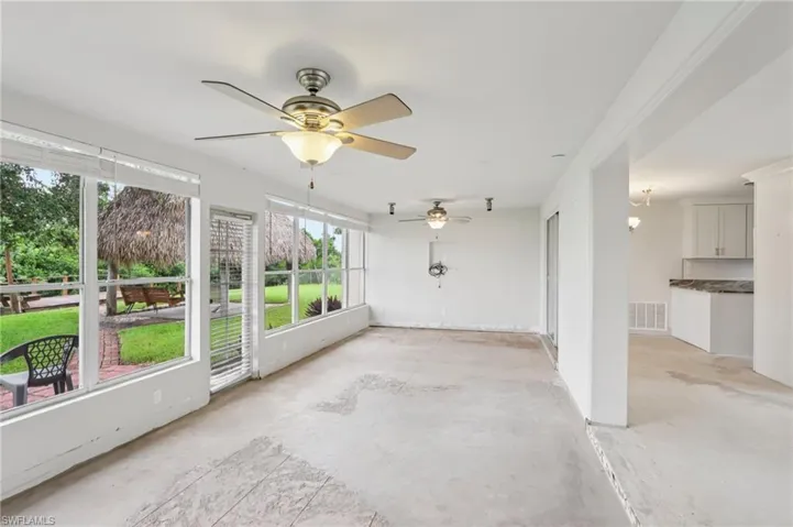 1037 Ione Dr, Fort Myers, Florida 33919