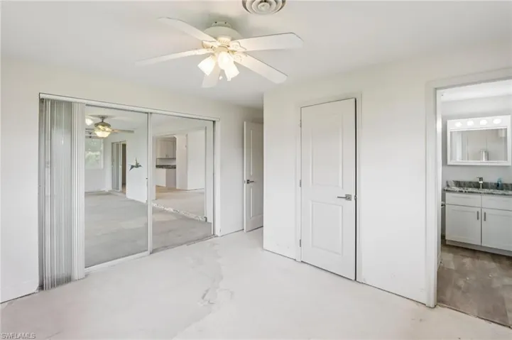 1037 Ione Dr, Fort Myers, Florida 33919
