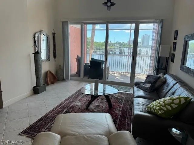 2743 1st St # 104, Fort Myers, Florida 33916