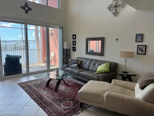 2743 1st St # 104, Fort Myers, Florida 33916