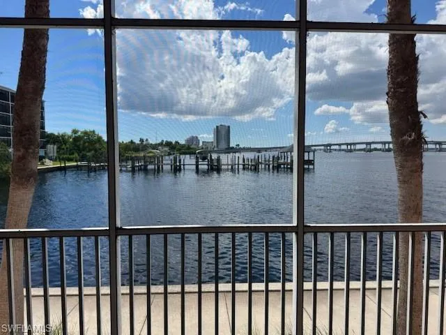 2743 1st St # 104, Fort Myers, Florida 33916