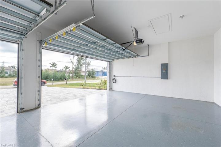 2116 NW 41st PL, CAPE CORAL FL 33993