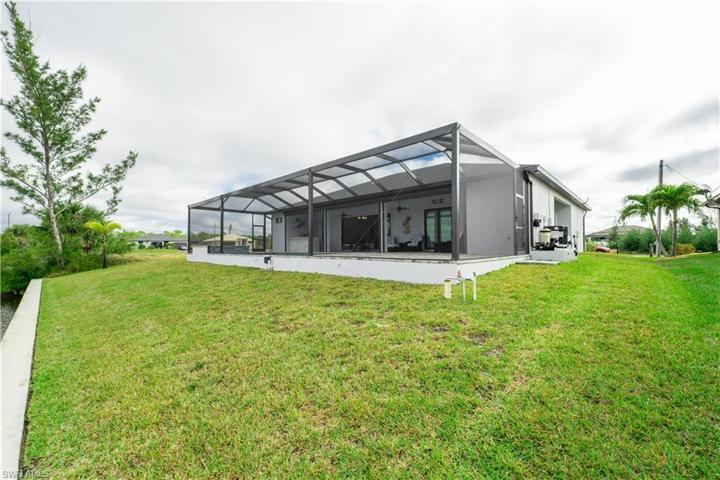 2116 NW 41st PL, CAPE CORAL FL 33993