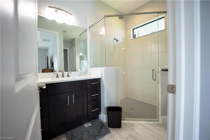 2116 NW 41st PL, CAPE CORAL FL 33993