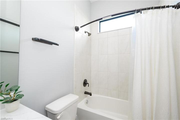 2116 NW 41st PL, CAPE CORAL FL 33993