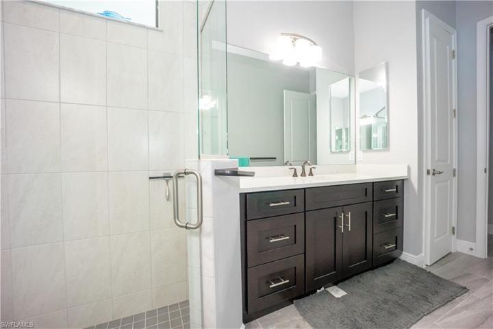 2116 NW 41st PL, CAPE CORAL FL 33993