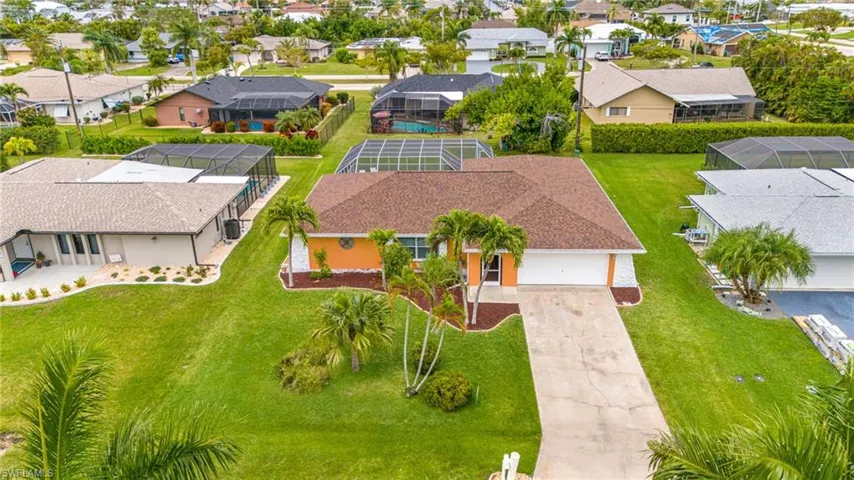 815 SW 56th ST, CAPE CORAL FL 33914