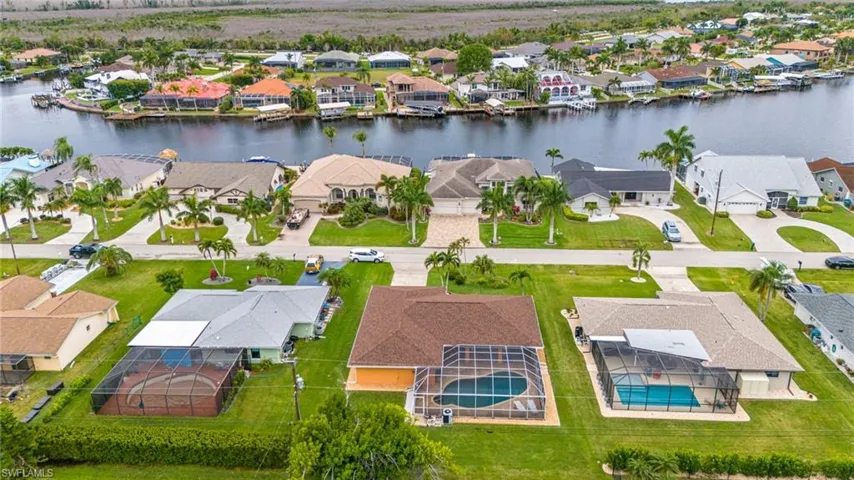 815 SW 56th ST, CAPE CORAL FL 33914
