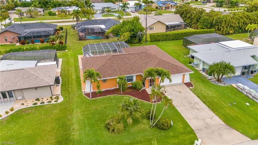 815 SW 56th ST, CAPE CORAL FL 33914