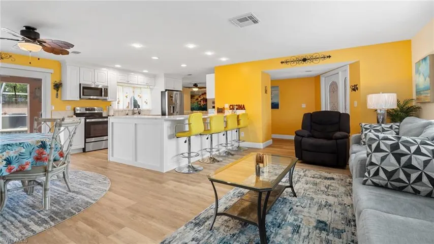 815 SW 56th ST, CAPE CORAL FL 33914