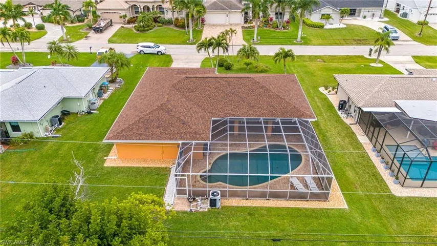 815 SW 56th ST, CAPE CORAL FL 33914