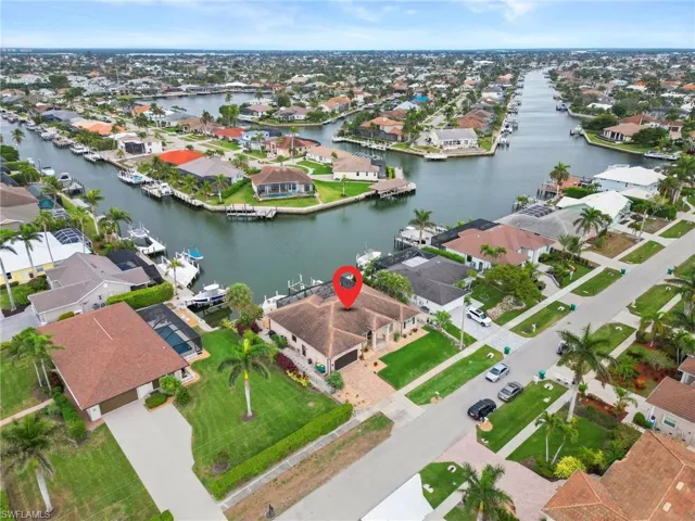 21 Hickory Ct, Marco Island, Florida 34145