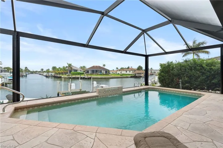 21 Hickory Ct, Marco Island, Florida 34145