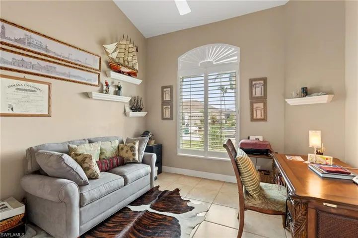 21 Hickory Ct, Marco Island, Florida 34145
