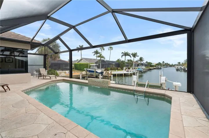 21 Hickory Ct, Marco Island, Florida 34145