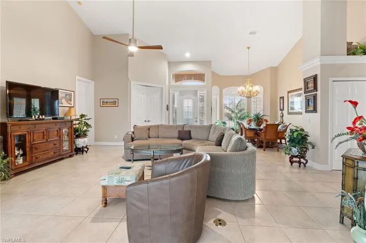 21 Hickory Ct, Marco Island, Florida 34145