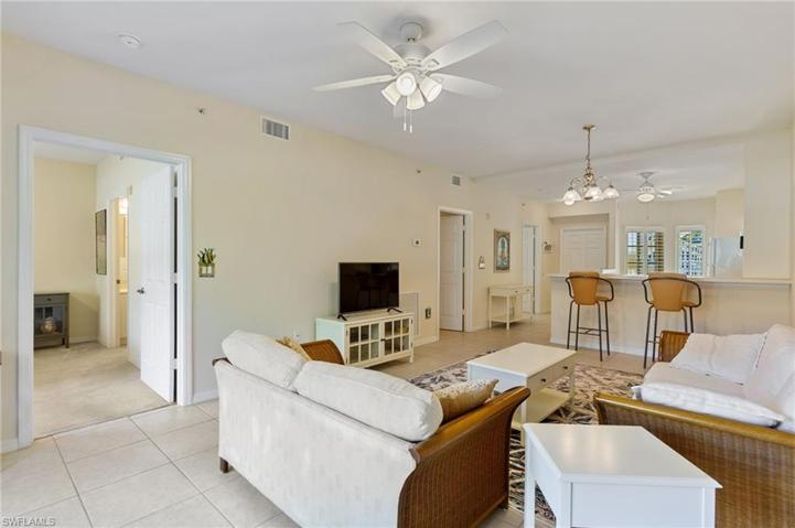 View From Lanai to Entrance