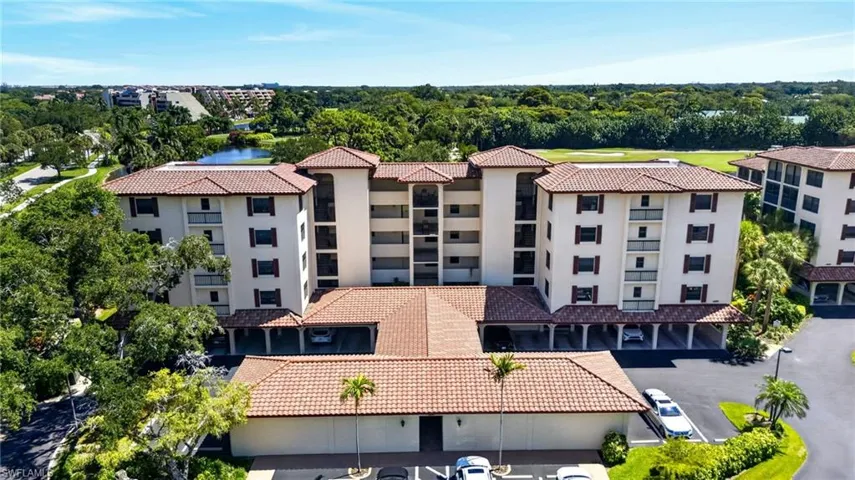 6080  PELICAN BAY  BLVD, Naples, FL 34108