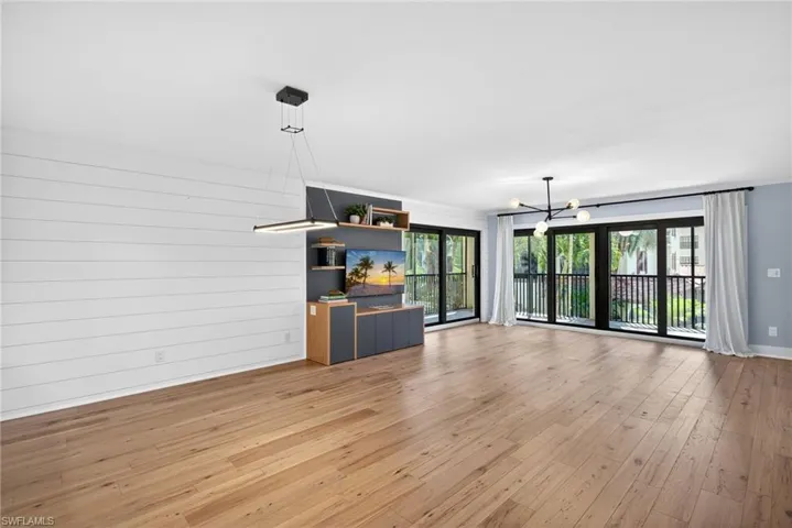 6080  PELICAN BAY  BLVD, Naples, FL 34108