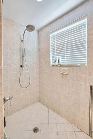 Primary-Bath Shower