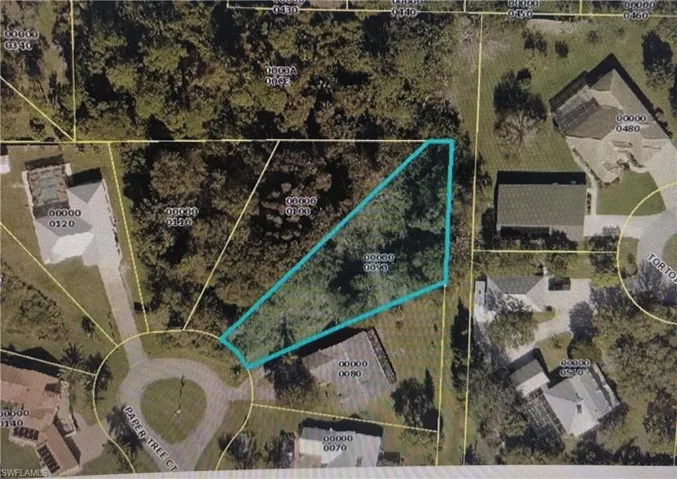 15570 Paper Tree Ct, North Fort Myers, Florida 33917