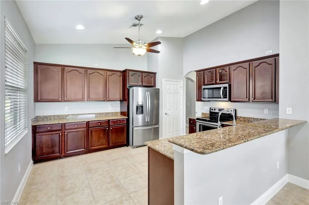 1574 Double Eagle TRL, Naples, FL 34120,225062061