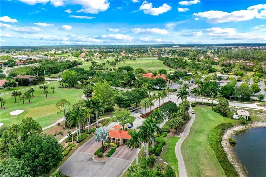 1574 Double Eagle TRL, Naples, FL 34120,225062061