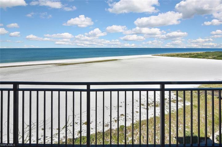 180  SEAVIEW  CT, MARCO ISLAND, FL 34145