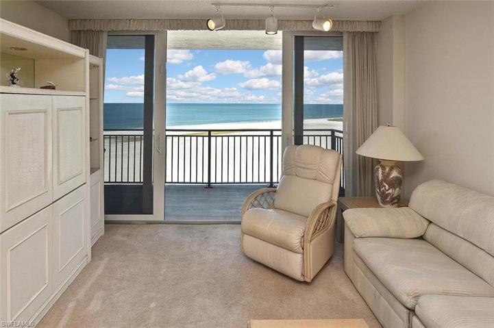 180  SEAVIEW  CT, MARCO ISLAND, FL 34145
