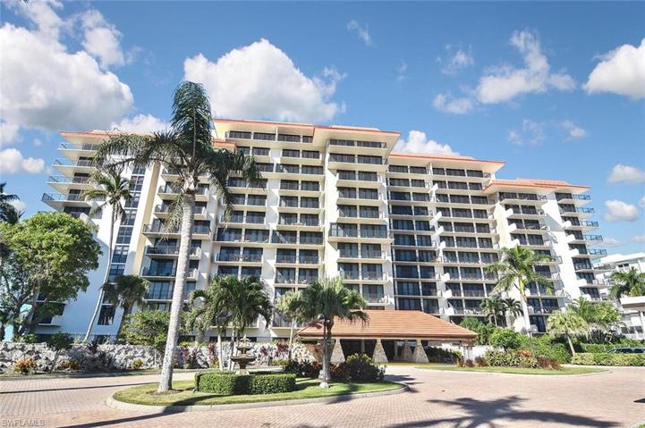 180  SEAVIEW  CT, MARCO ISLAND, FL 34145