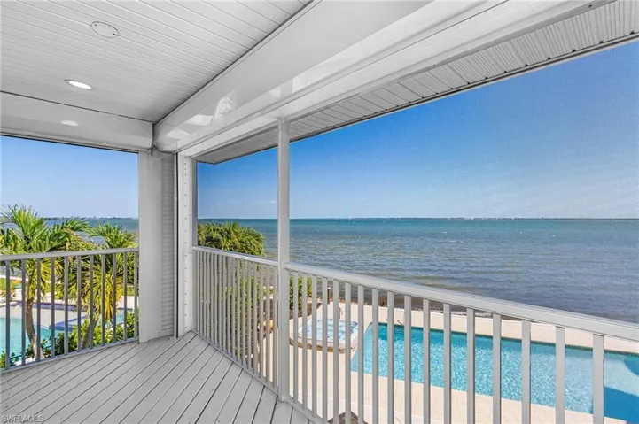 2096 Macadamia St, St. James City, Florida 33956
