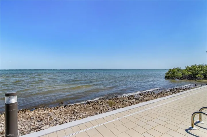 2096 Macadamia St, St. James City, Florida 33956
