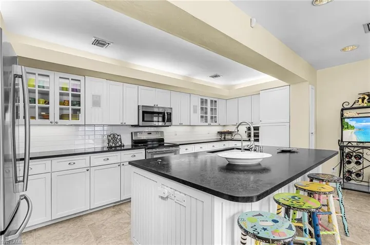 2096 Macadamia St, St. James City, Florida 33956