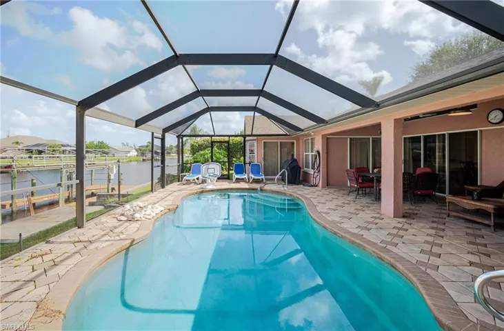 105 Sw 39th Pl, Cape Coral, Florida 33991