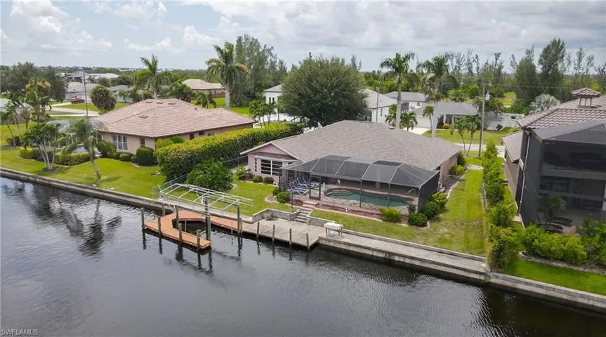 105 Sw 39th Pl, Cape Coral, Florida 33991