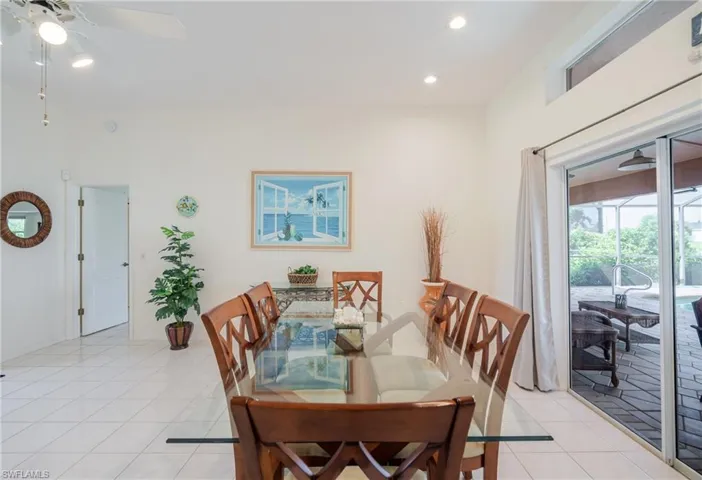 105 Sw 39th Pl, Cape Coral, Florida 33991